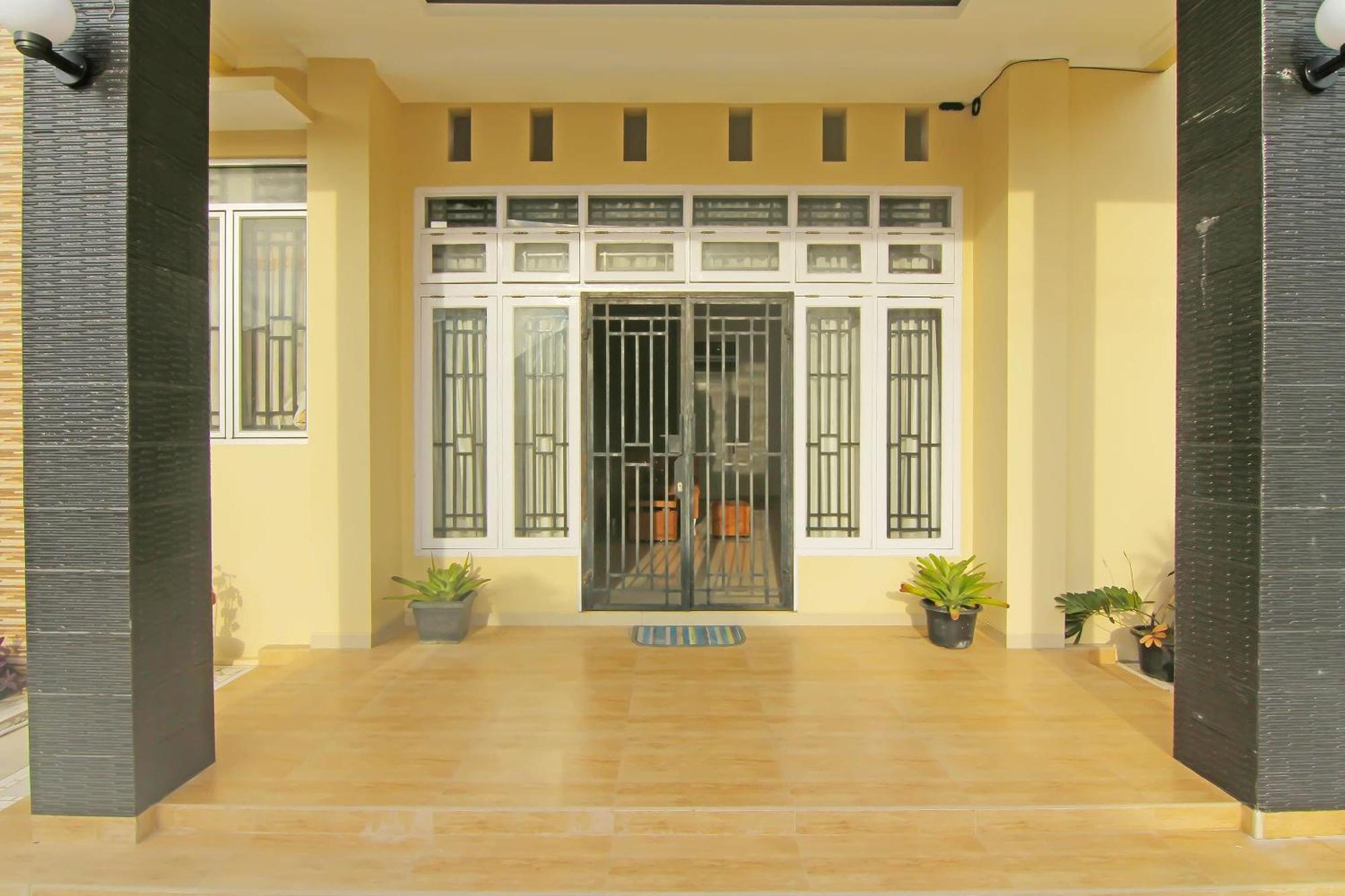 Utama Residence Padang  Exterior photo