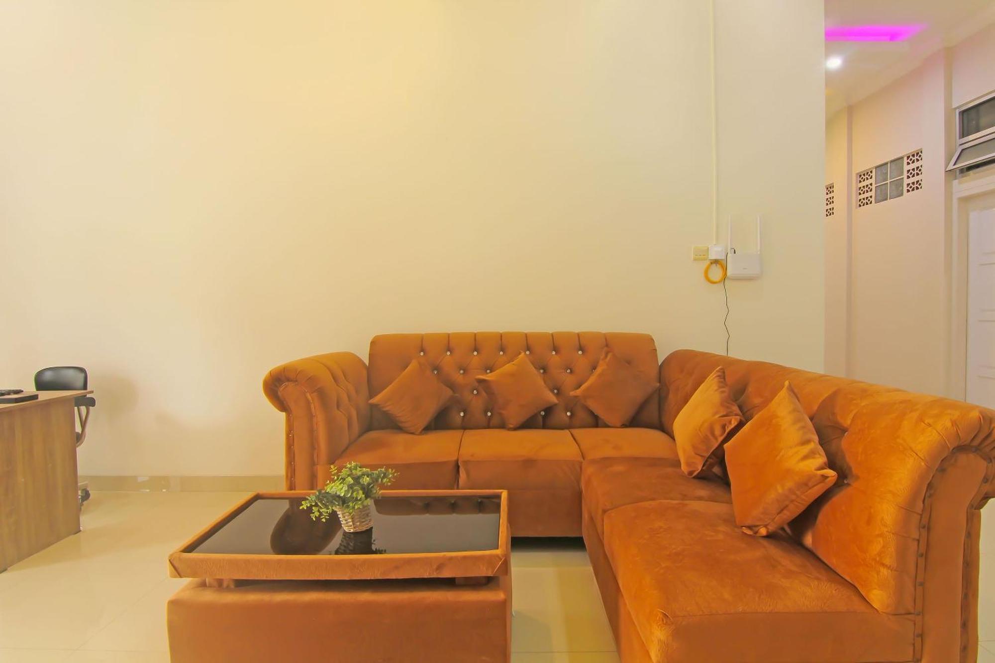 Utama Residence Padang  Exterior photo